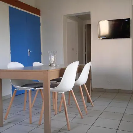 캠프장 Maison 6 Pers Avec Terrasse Et Equipements Bebe - Api-1-52-745 Prailles
