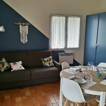캠프장 Maison 6 Pers Avec Terrasse Et Equipements Bebe - Api-1-52-745 Prailles